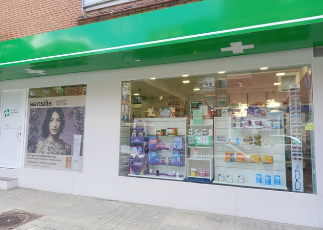 Galería de imágenes FARMACIA FUENSANTA 1