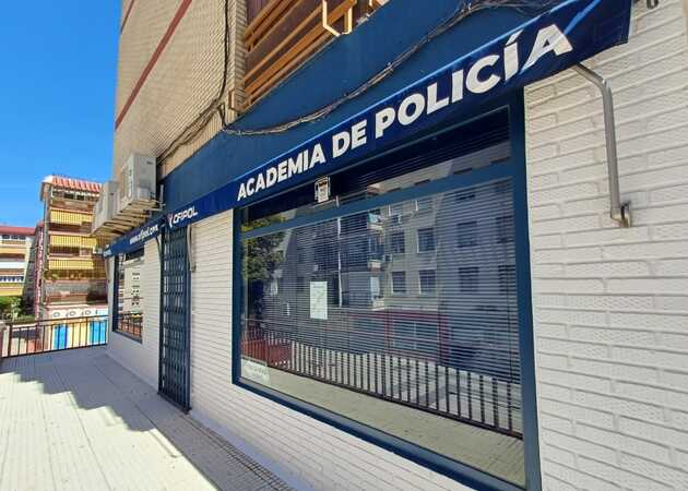 Galería de imágenes CENTRO DE ESTUDIOS OFIPOL, S.L. 4