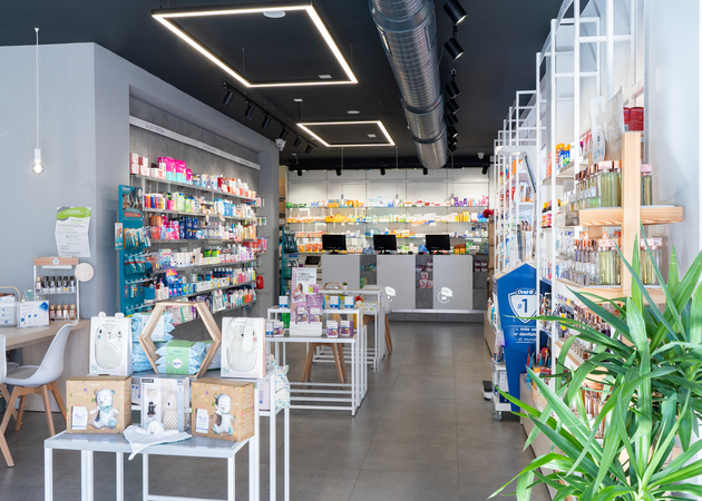 Galería de imágenes Farmacia Las Palmas 58 1