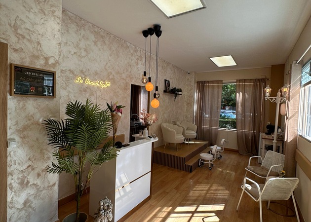 Galería de imágenes LE’ GRAND NAIL & LASHES 1