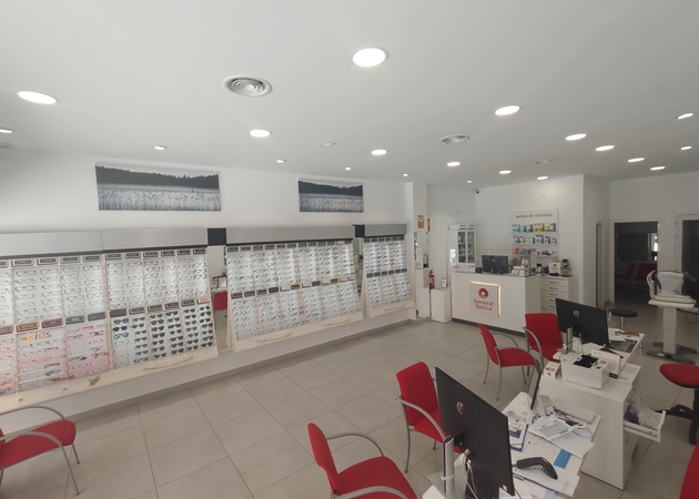 Galería de imágenes General Óptica Río Odiel 1