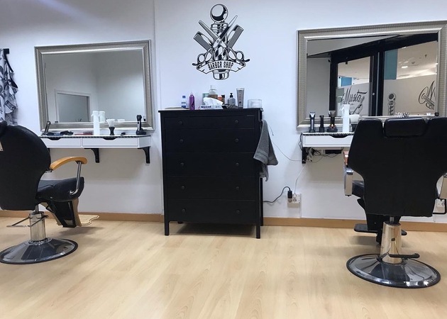 Galería de imágenes Peluquería musta 4