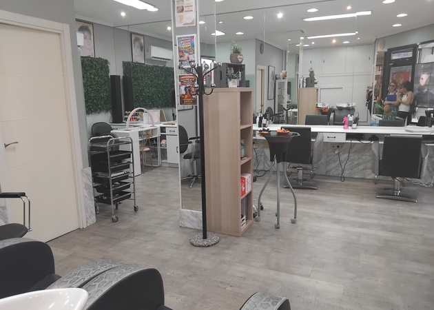 Galería de imágenes Delfi peluqueros 1