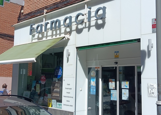Galería de imágenes Farmacia BOTIKANA 1