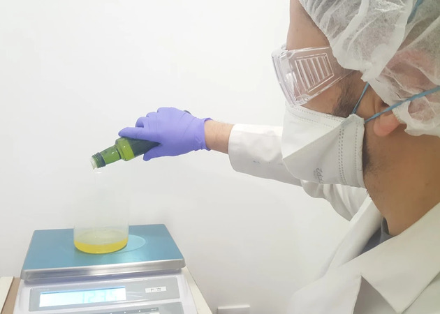 Galería de imágenes AVENTURA COSMÉTICA 1