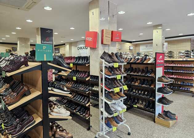 Galería de imágenes CALZADOS VILLAVERDE 1