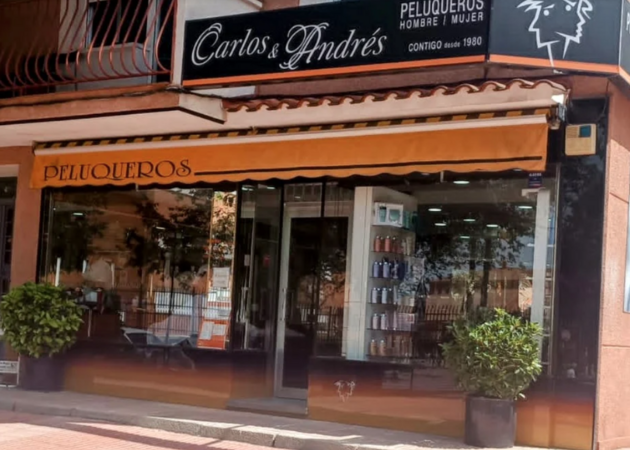 Galería de imágenes PELUQUERÍA CARLOS Y ANDRÉS 3 1