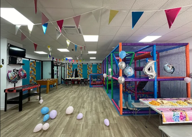 Galería de imágenes SALA LA MADRIGUERA 1