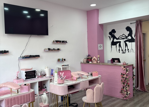 Galería de imágenes Roxanne nails 1