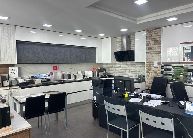 Galería de imágenes MARON DISEÑO DE COCINAS Y BAÑOS SL 1