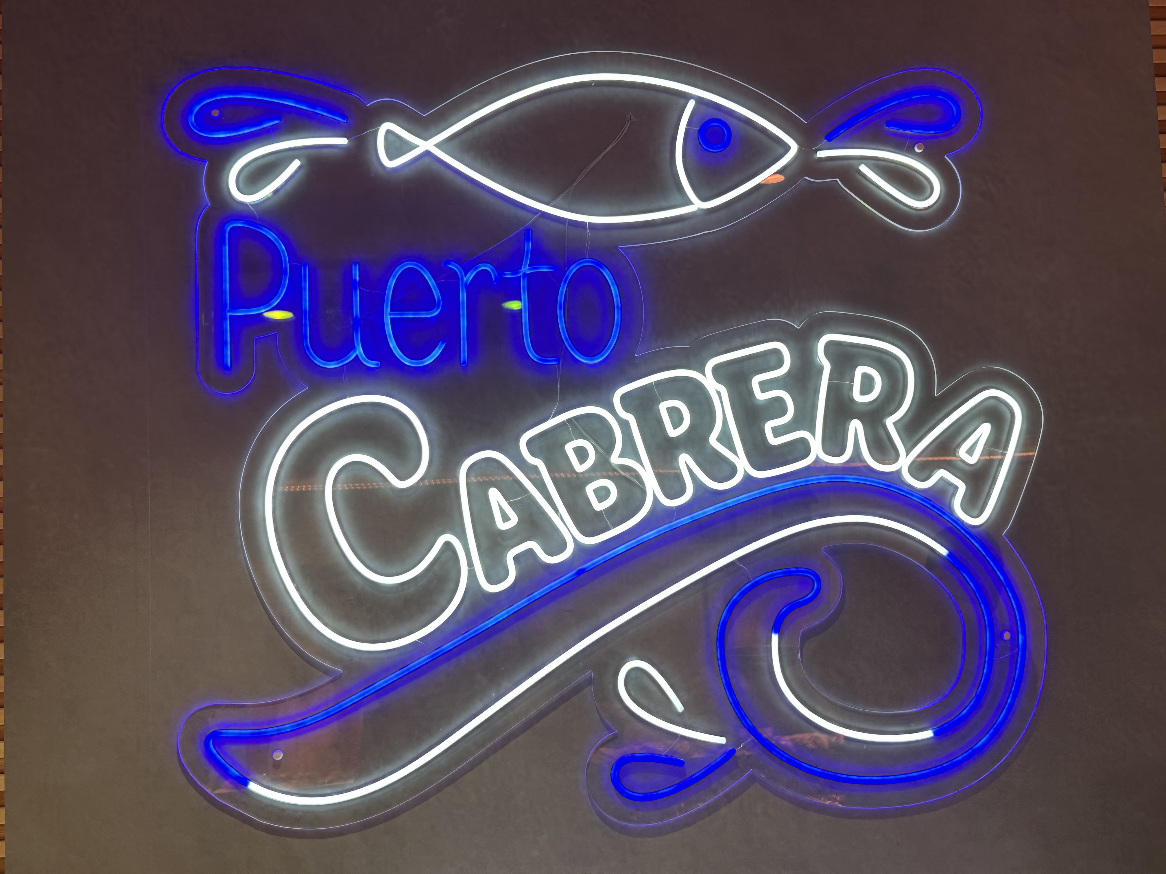 Foto de portada pescaderia puertocabrera