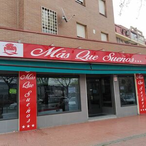 Foto de portada MÁS QUE SUEÑOS