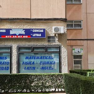 Foto de portada ACADEMIA MAGISTRAL