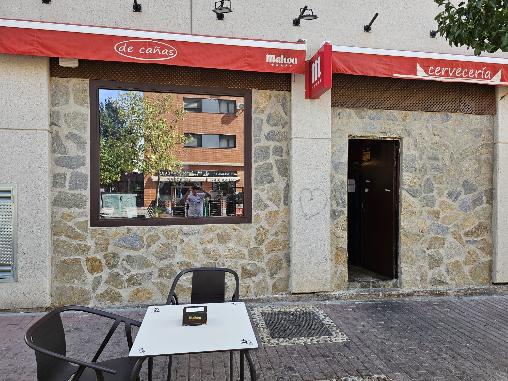 Foto de portada DE CAÑAS