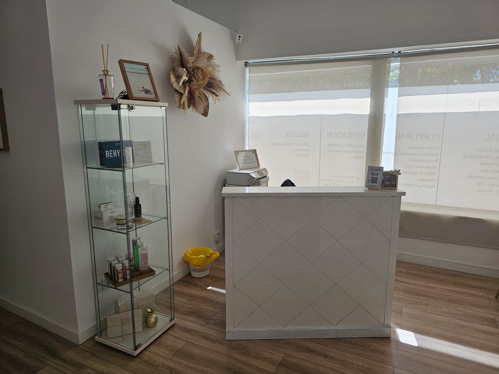 Foto de portada RAÍCES ESTÉTICA AVANZADA