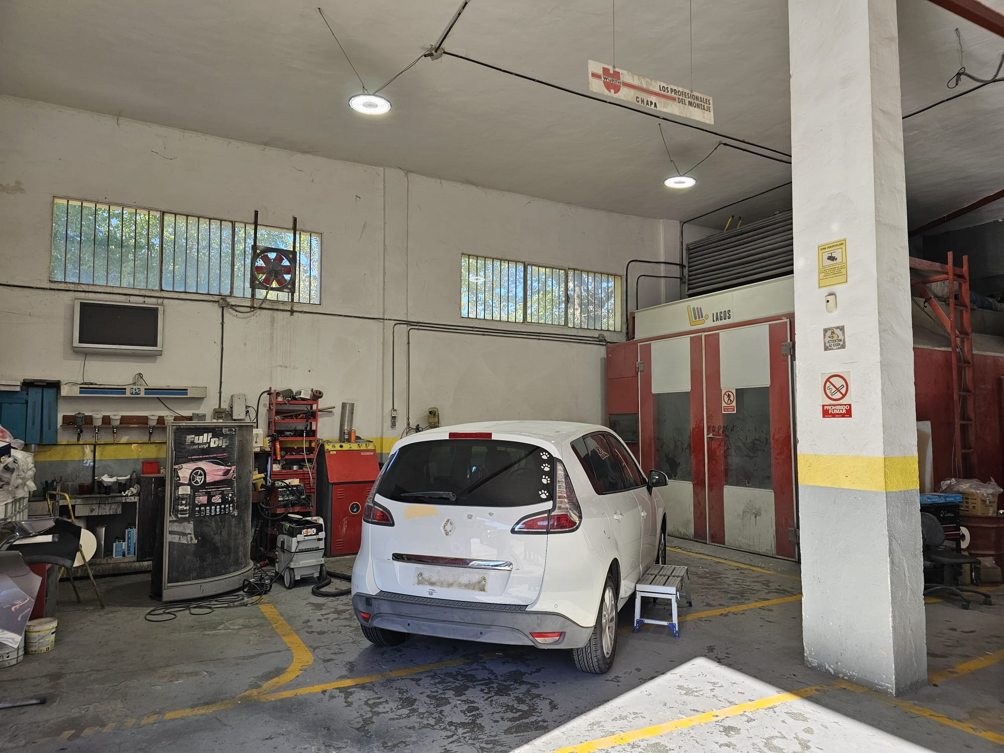 Foto de portada TALLERES GREGORIO NAVARRO SL