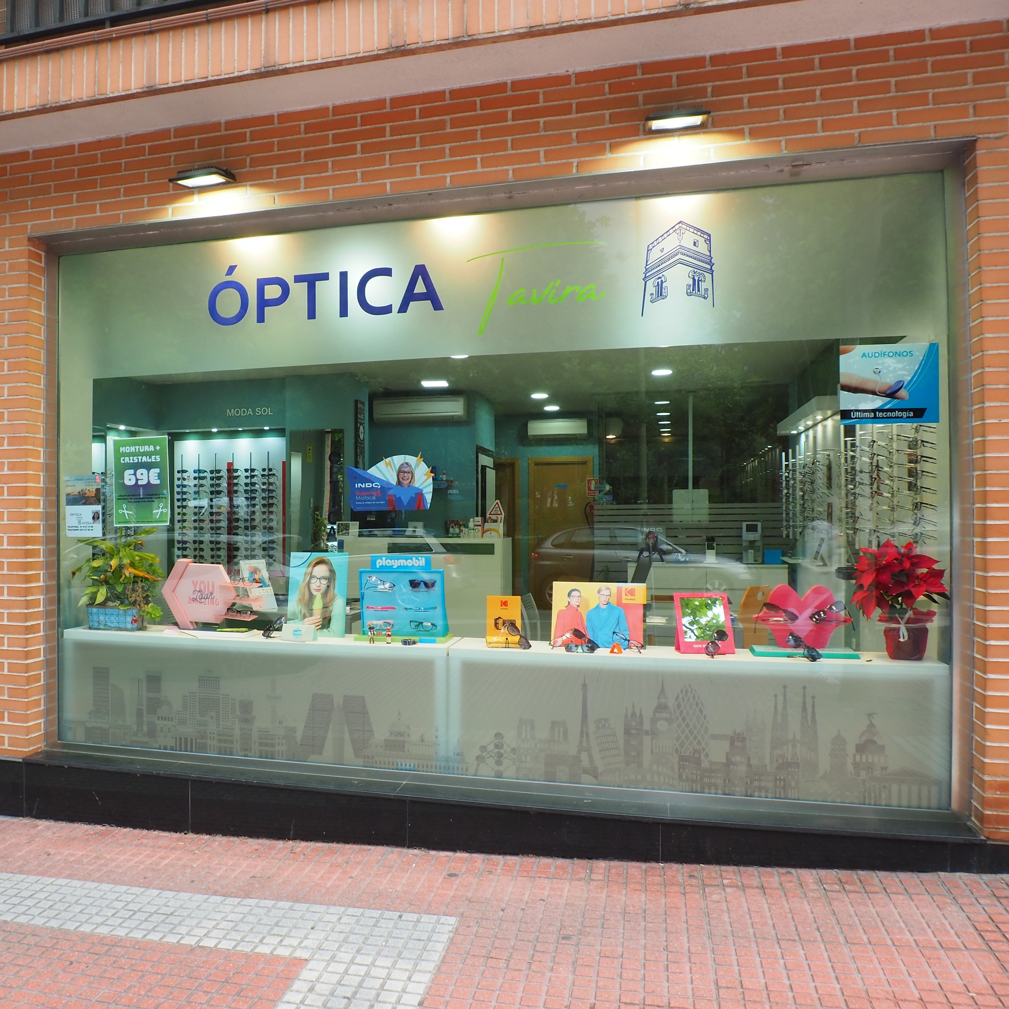 Foto de portada ÓPTICA TAVIRA