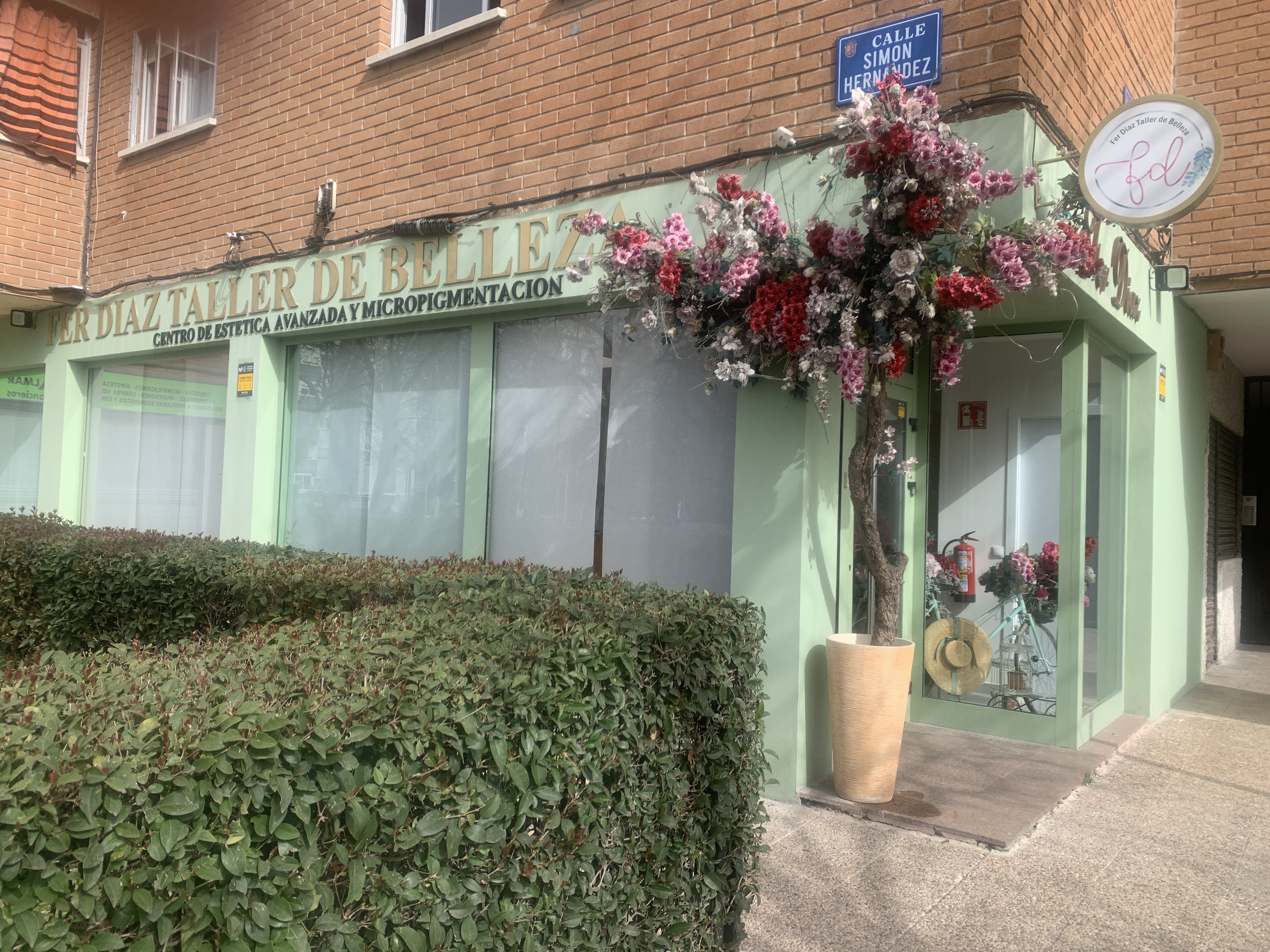 Foto de portada Fer Díaz Taller de Belleza