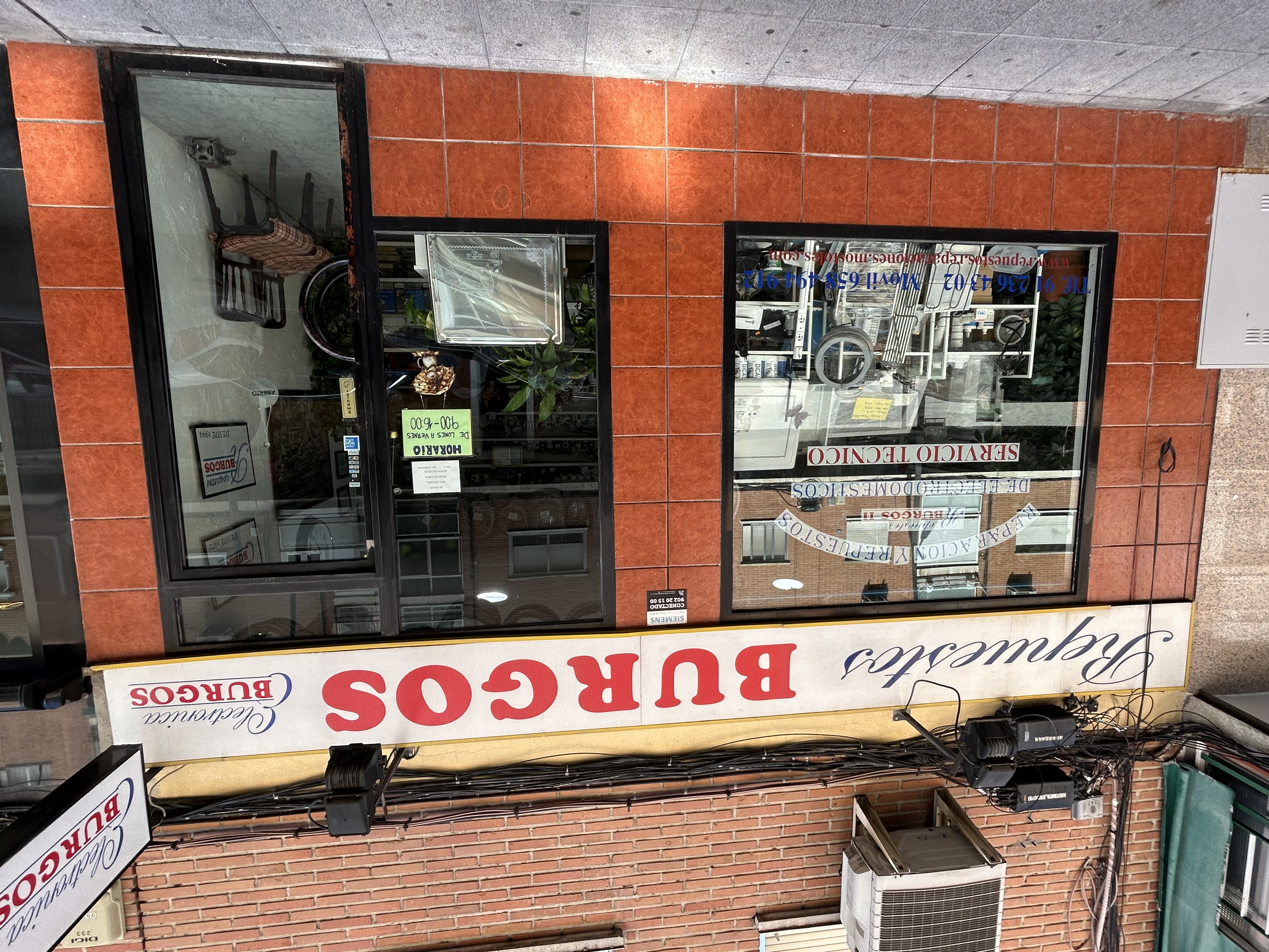 Foto de portada Repuestos Burgos II