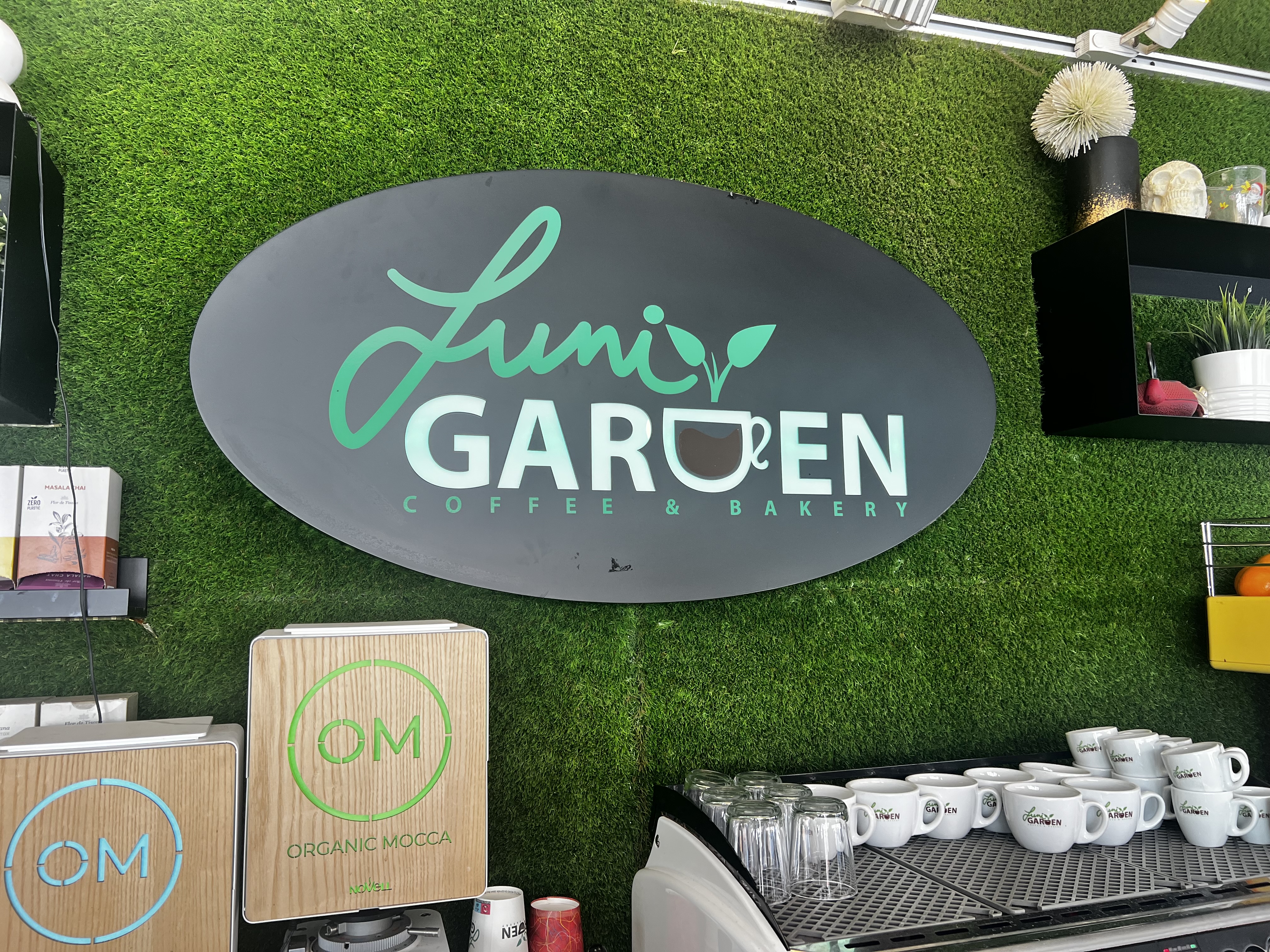 Foto de portada Luni Garden