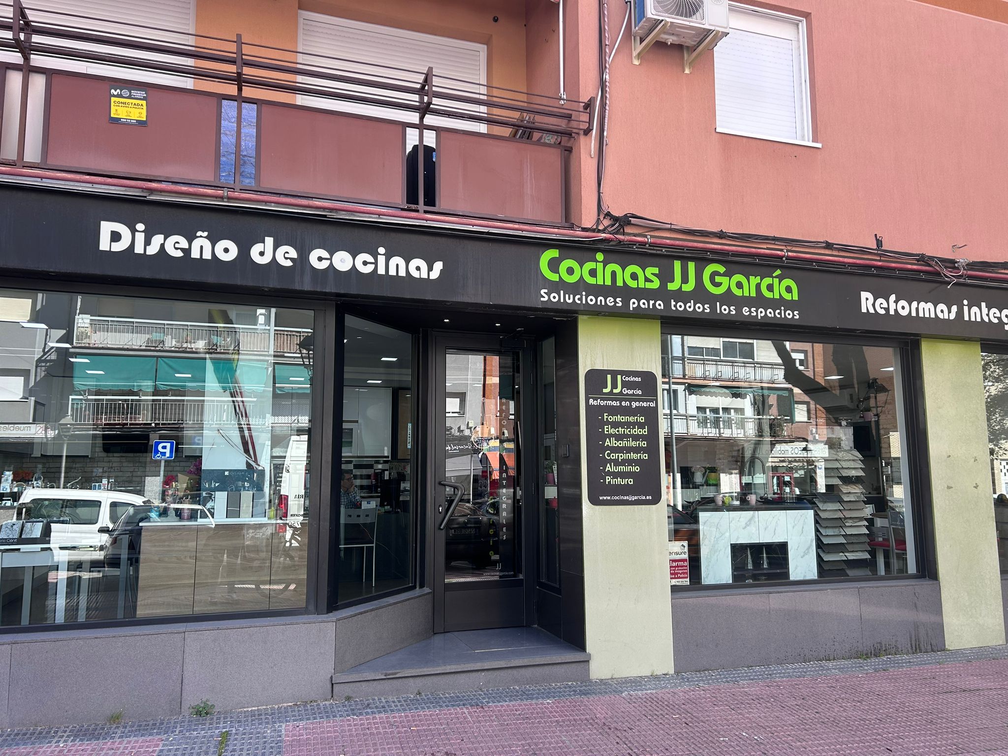 Foto de portada MARON DISEÑO DE COCINAS Y BAÑOS SL